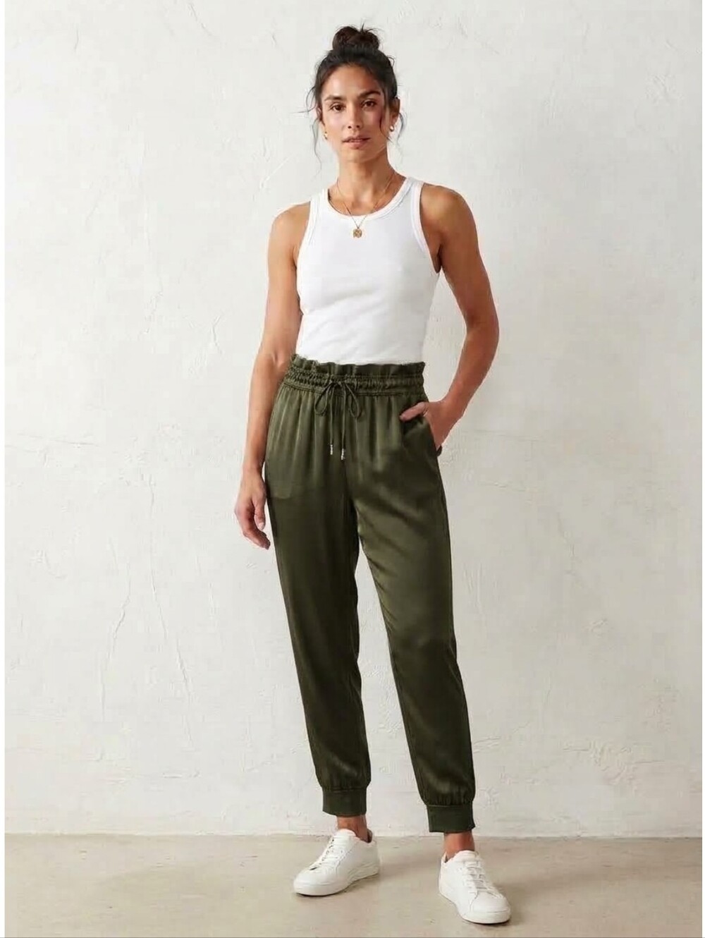 H&M Olive Green Drawstring Paperbag Waist Pull-On Jogger Pants Size Small